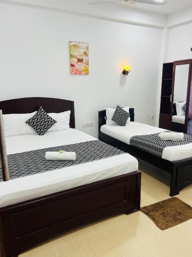 Blue Diamond Resort Trincomalee Exterior foto